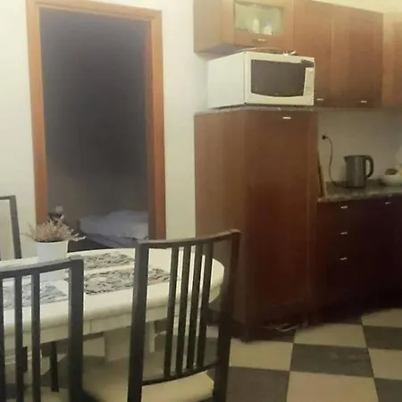 Apartament Z Ogrodkiem