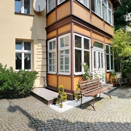 Lejlighed Apartament Z Ogrodkiem *